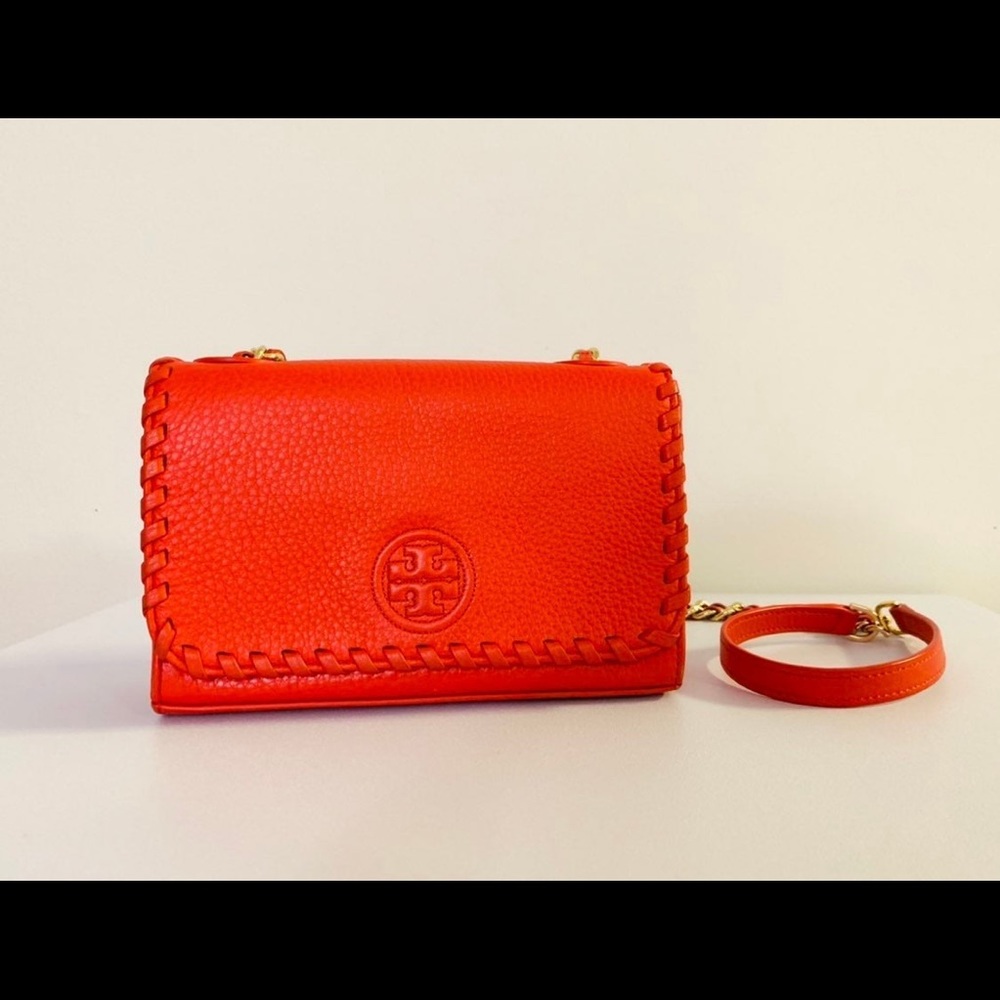 ORANGE TORY BURCH CROSS BODY BAG